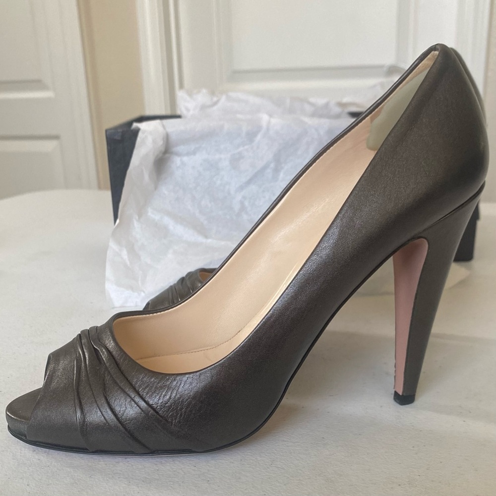 Prada Calzature Donna Vitello Mordore, Women’s 39.5 | US 9.5 Color: Piombo - Picture 4 of 11